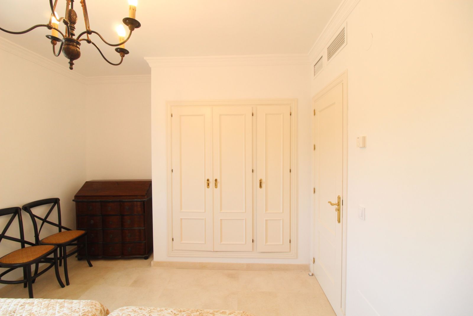 0c6d85edec484ea11dbf42a8fbe2393a - 8