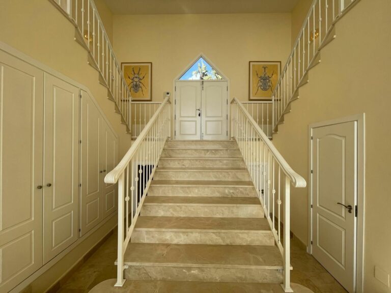 0d07be852c1c9863348ac90759caac37 - 10