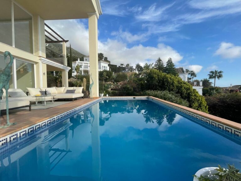 0d07be852c1c9863348ac90759caac37 - 7