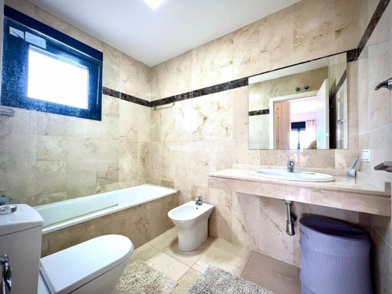 0dc4915c56256293d186c99d6bc5ef30 - 12