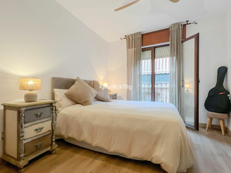 101448e1f8378f29a836694021e4e774 - 10