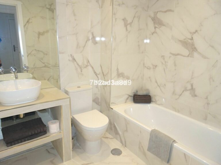 103df238fe5d8b87ca76f6d93f33087c - 10