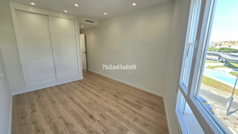 104e0d353682d8b396e7f7077e76c029 - 16