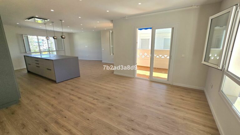 104e0d353682d8b396e7f7077e76c029 - 2