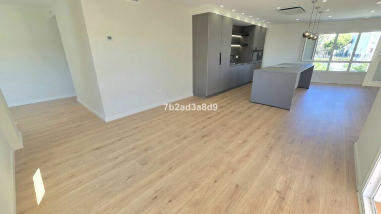 104e0d353682d8b396e7f7077e76c029 - 4