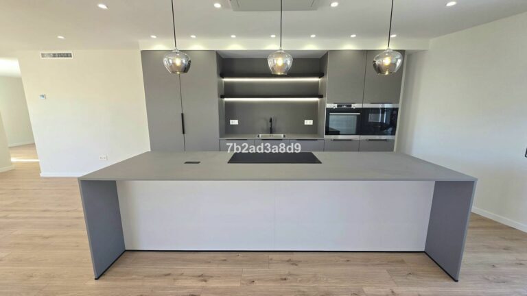 104e0d353682d8b396e7f7077e76c029 - 6