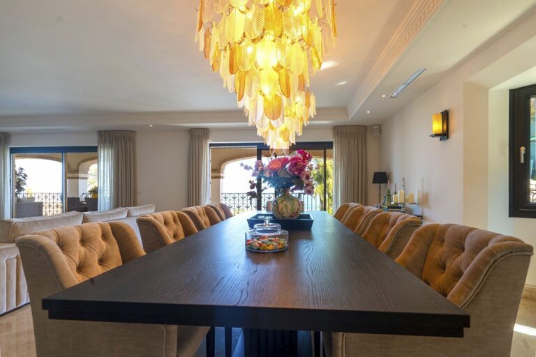 112b130396914924405356fc1f634719 - 11