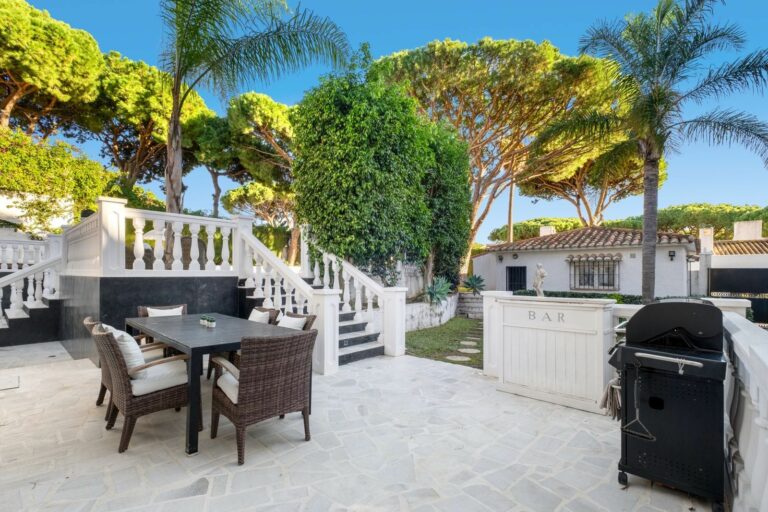 11baab3627553eed48ab81d08f604e03 - 10