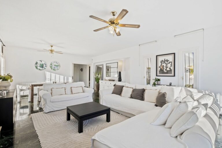 11baab3627553eed48ab81d08f604e03 - 12