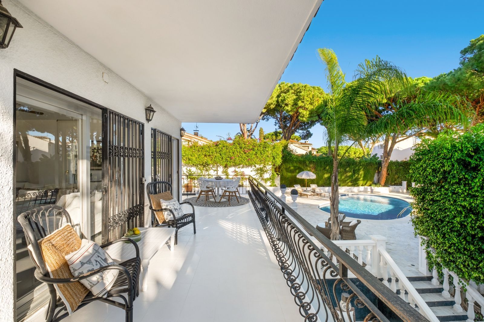 11baab3627553eed48ab81d08f604e03 - 5