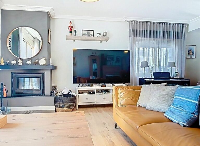 124116a05e0469a530f15bd3bb09b878 - 13