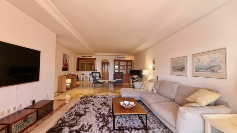 150e720de48afbe609c58c564d24fe7f - 11