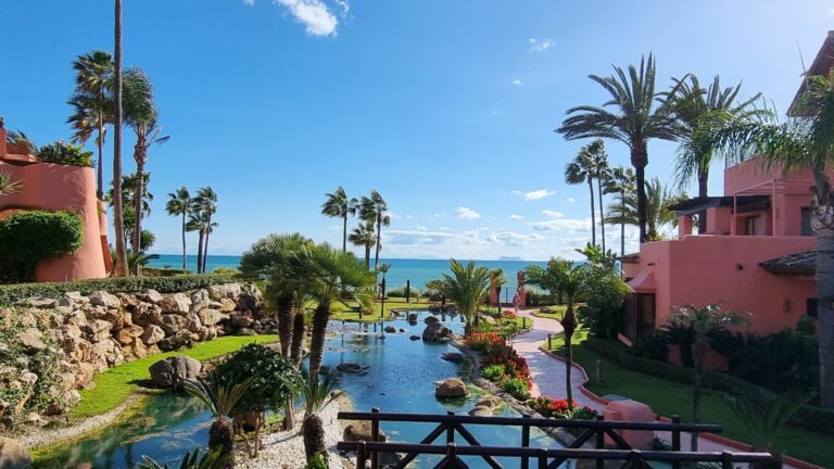 150e720de48afbe609c58c564d24fe7f - 12