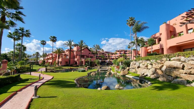 150e720de48afbe609c58c564d24fe7f - 13