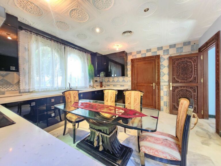 1665394d7324d18bfeea383961611cfa - 15