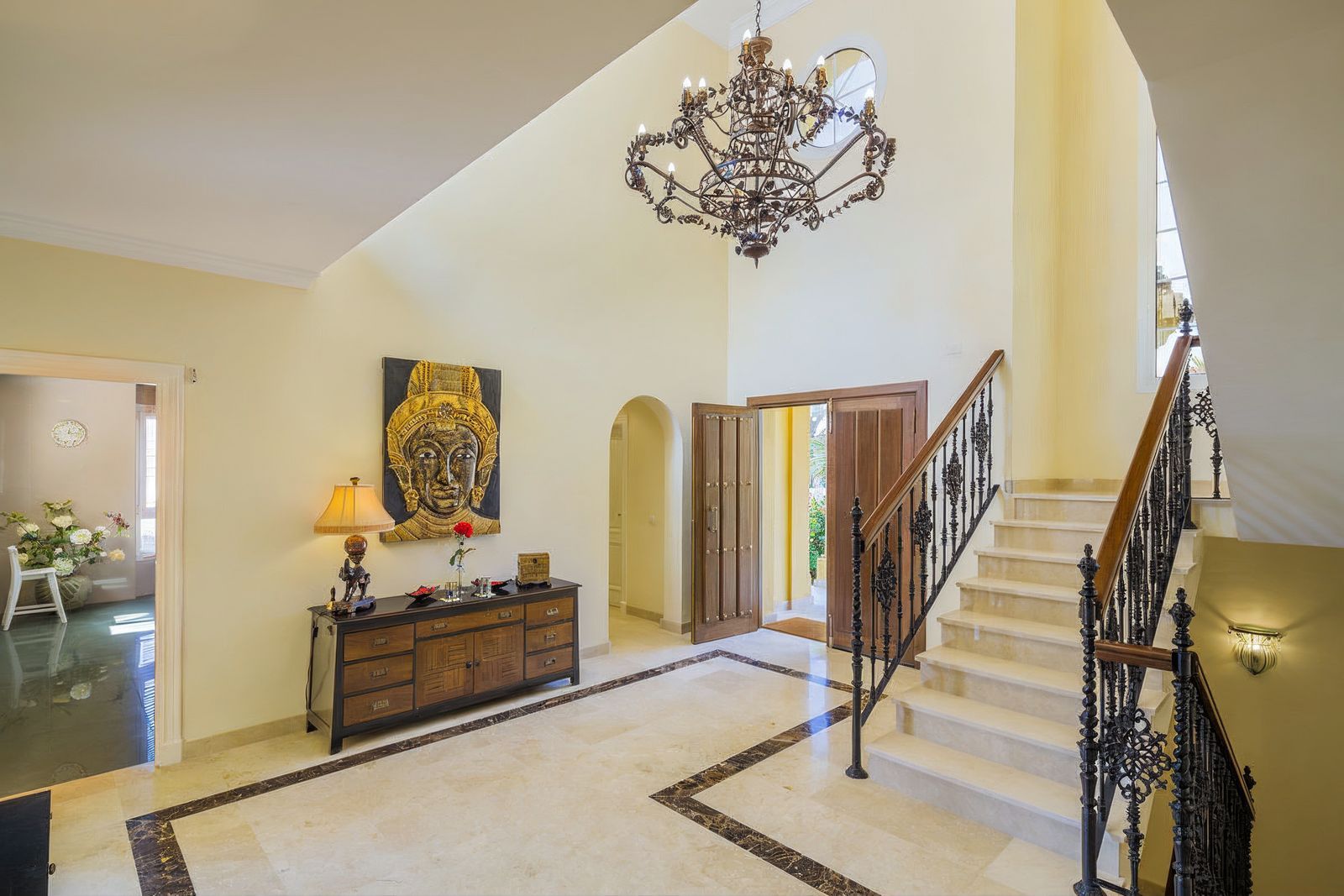 16c2083cc160f7cfe8ba8d2c1f0999d9 - 1