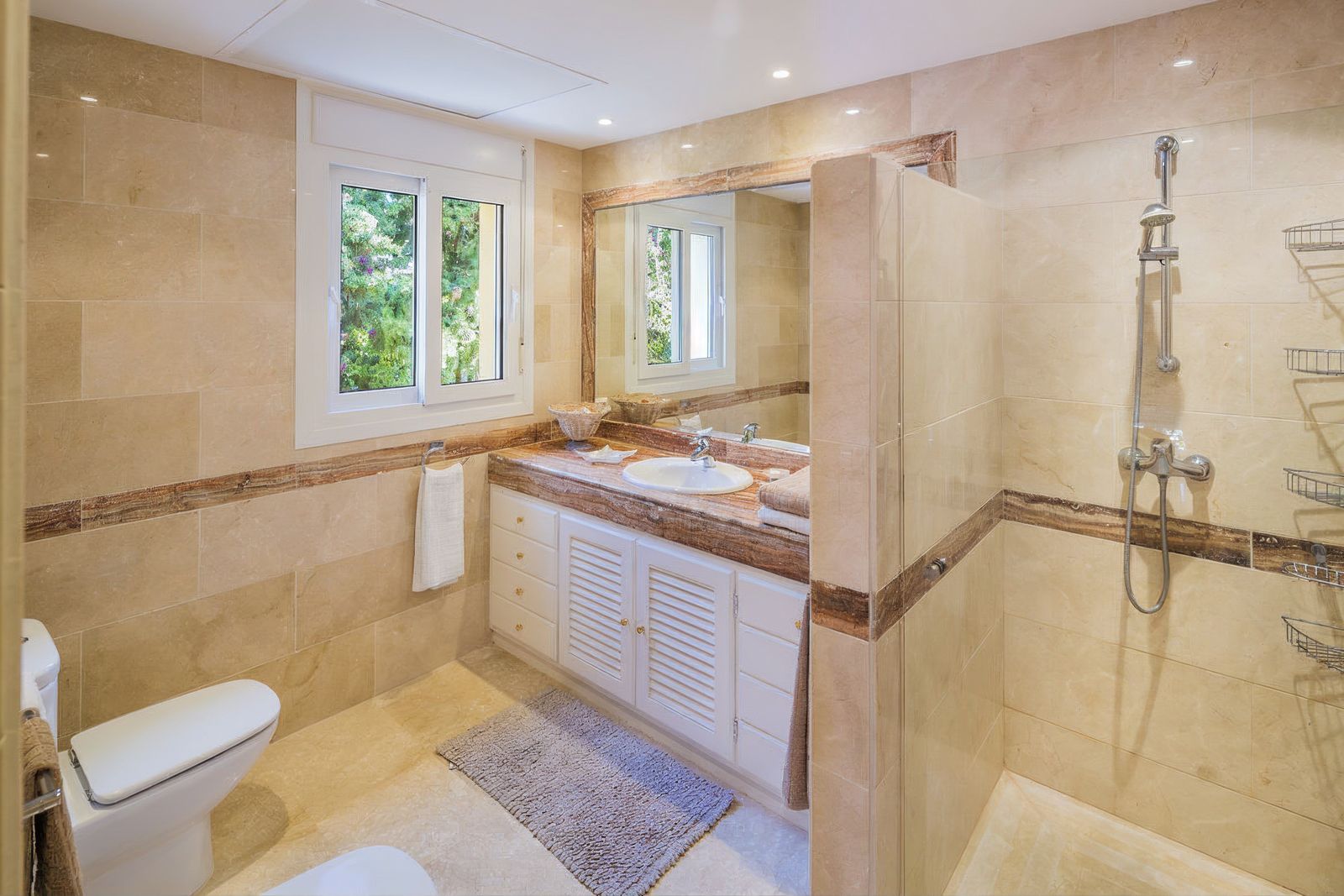 16c2083cc160f7cfe8ba8d2c1f0999d9 - 8