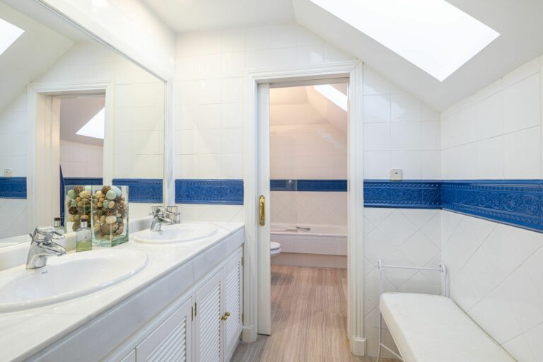 17e30dd9294ed6f0c1c6f7869516a8e0 - 16