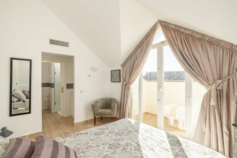 17e30dd9294ed6f0c1c6f7869516a8e0 - 8