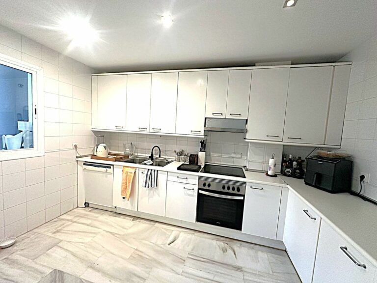 19d32d5e8eb9527016c3e06a15822168 - 4