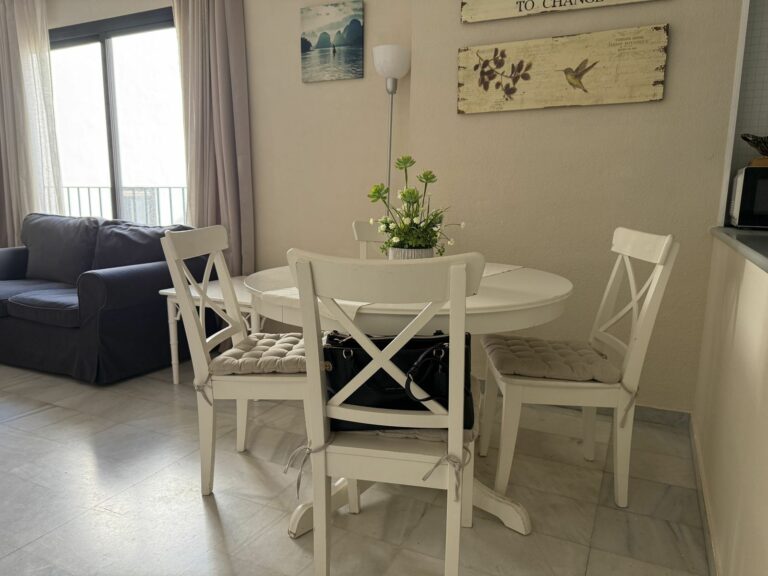 1a3186dd72b3a83040cf0ceeb0762661 - 4