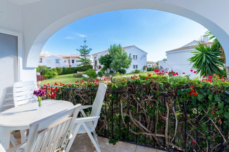 1b3a3a9177a48eee858f31c769e8645c - 7