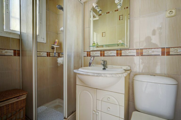 1b9094afcfd8a4c7535a71dd8cc83628 - 12