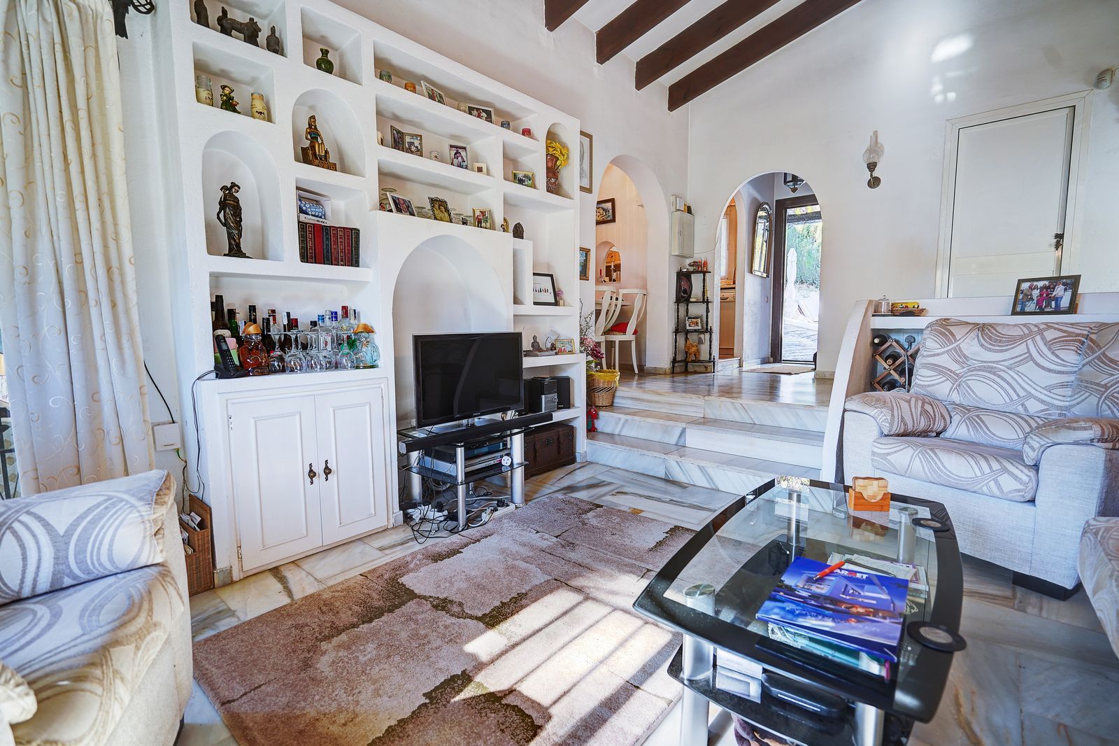 1b9094afcfd8a4c7535a71dd8cc83628 - 5