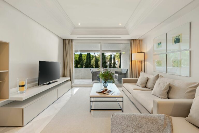 1d3bc5856a2e9f136da8d4332011d314 - 11