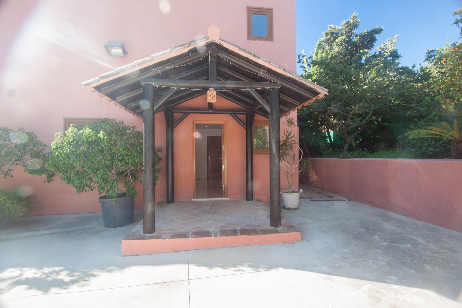 1f65b4d5a4c9de549c571eefcdc3ed23 - 7