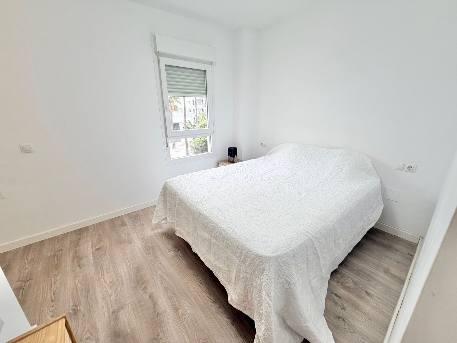 1fea943ec1f4a439a77425427f5ffc65 - 5