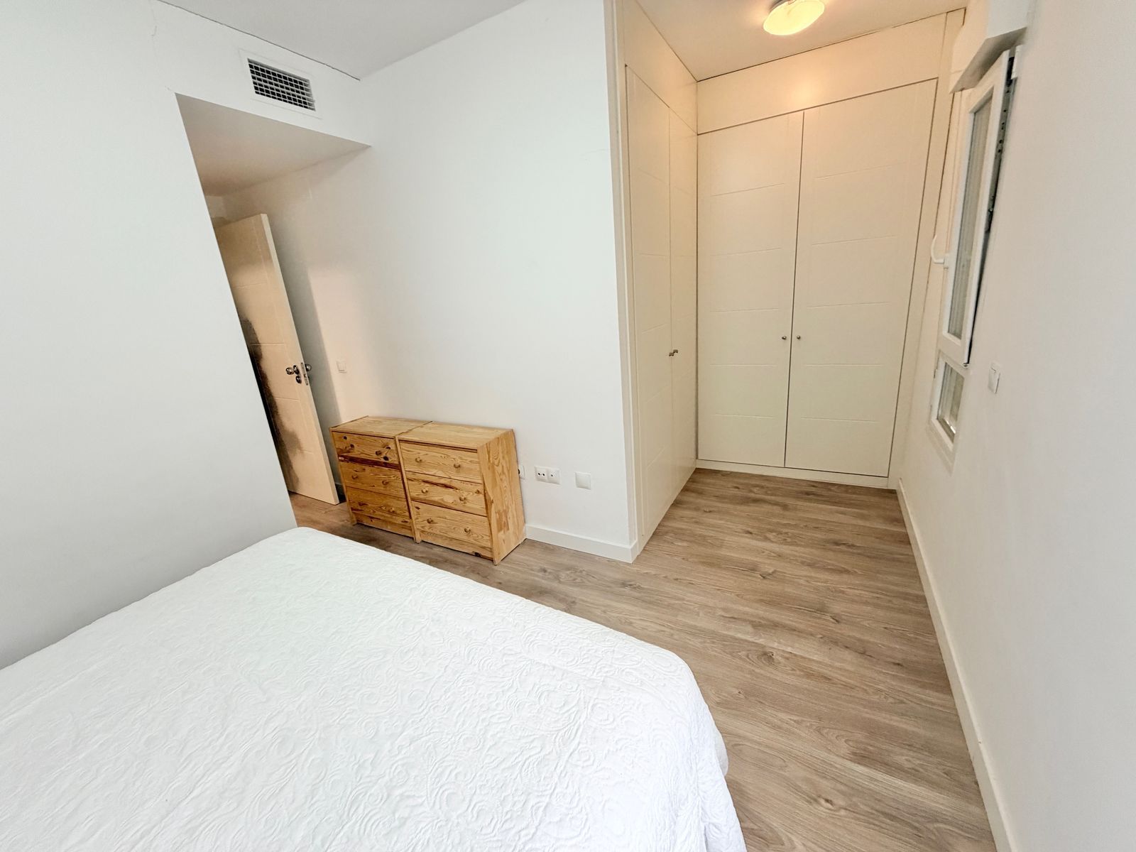 1fea943ec1f4a439a77425427f5ffc65 - 7