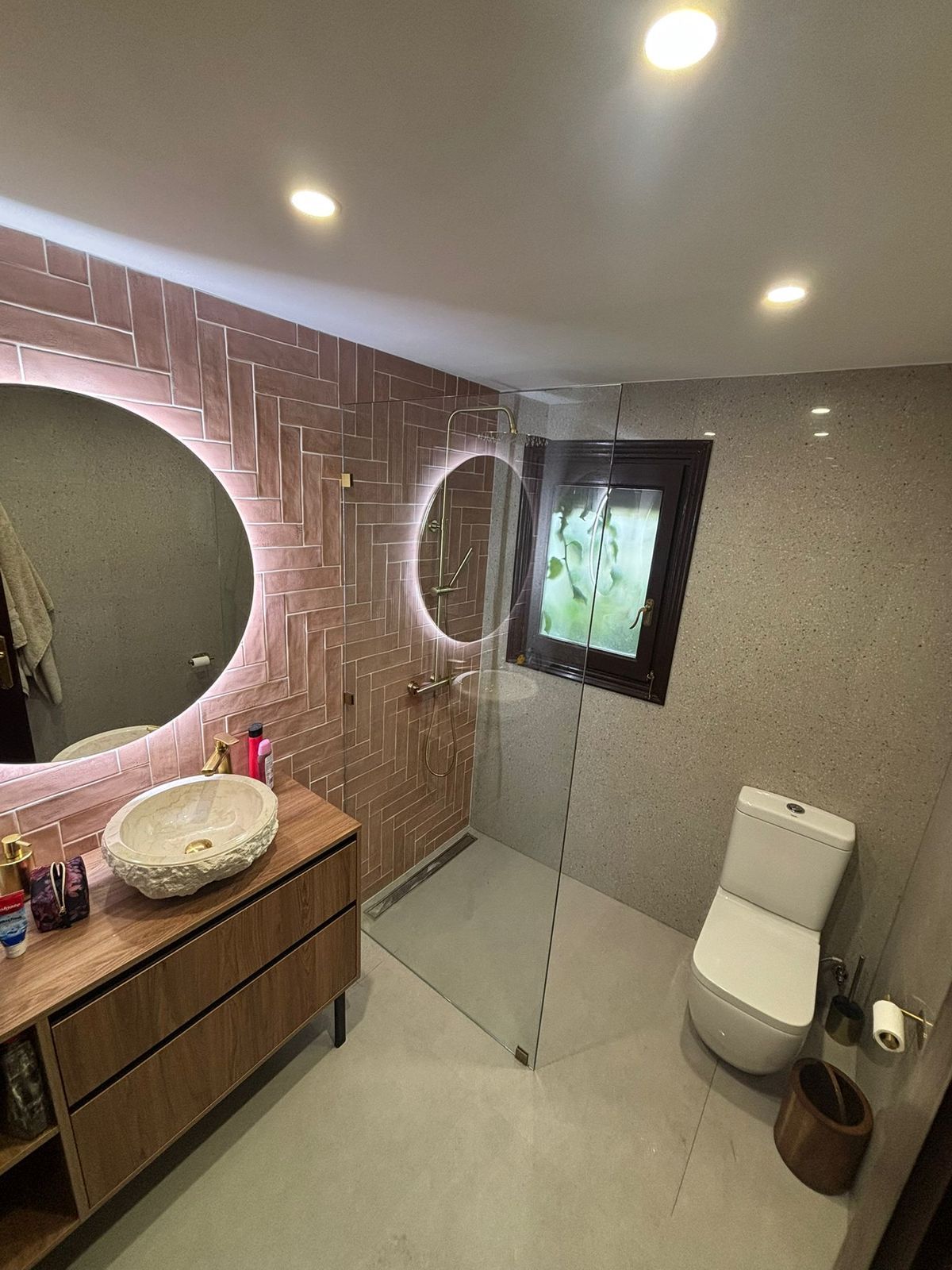 2192ace45091762bd23d17944a133107 - 13