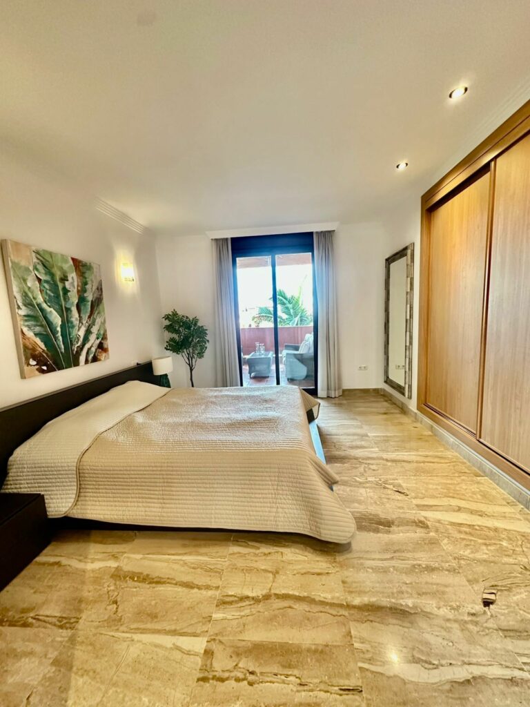 21eb0af12fe82590c4af7323eef258aa - 10