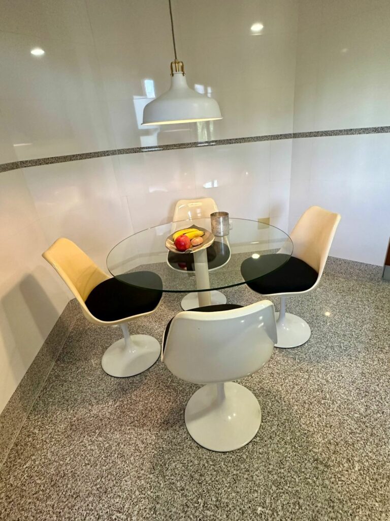 21eb0af12fe82590c4af7323eef258aa - 5