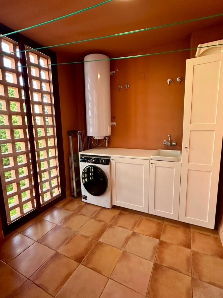 21eb0af12fe82590c4af7323eef258aa - 8