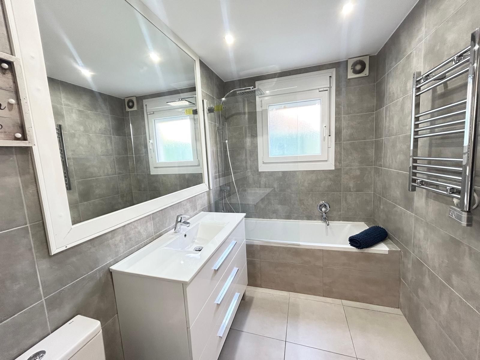 22c2b11e65ddbb7bc976c18607655388 - 11