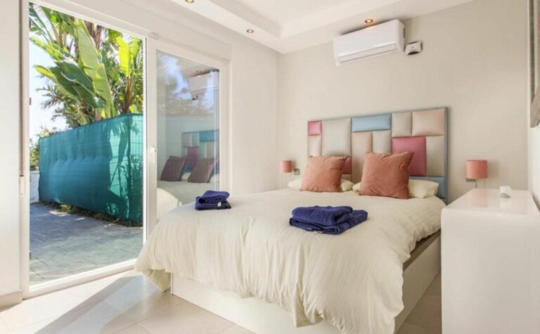 22c2b11e65ddbb7bc976c18607655388 - 12