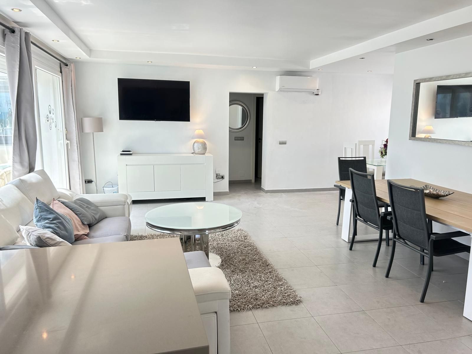 22c2b11e65ddbb7bc976c18607655388 - 6