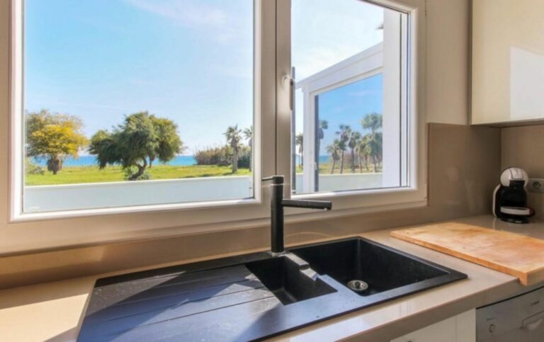 22c2b11e65ddbb7bc976c18607655388 - 8