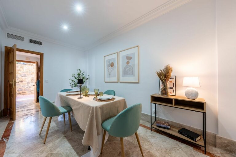 23cc2eeff0418628088b9e52f3b7b4bc - 11