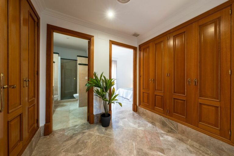 23cc2eeff0418628088b9e52f3b7b4bc - 16