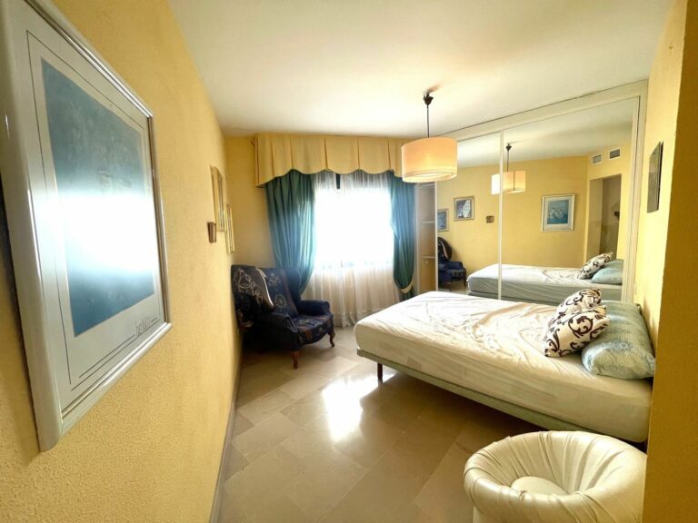 23dc86687093fb7cbdbb683d679e4842 - 8