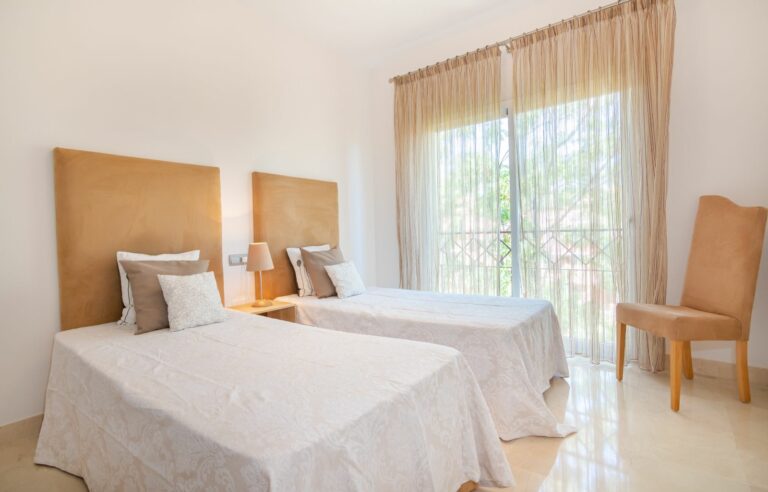 25e2631d257c0300162d9a736e5a6378 - 8