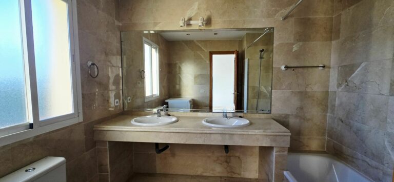 2608d46e06b80962989e55b49ebc17aa - 14