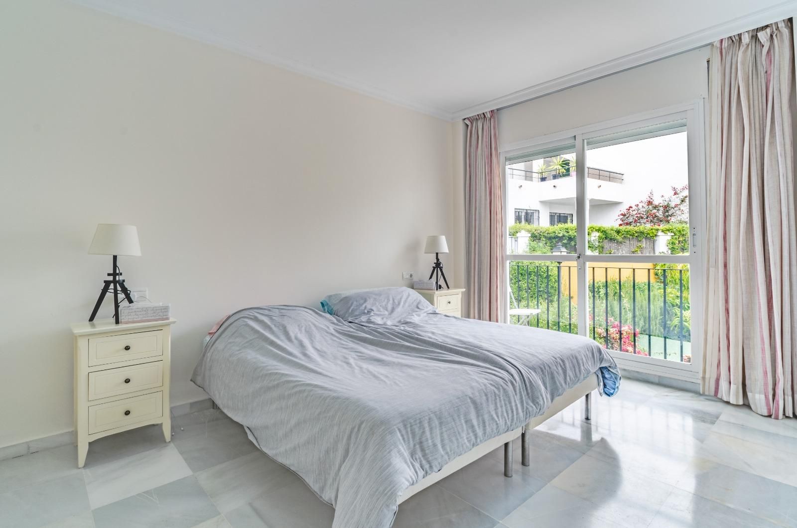 26e94e0aeb2a85d24582470d199e5dd1 - 7