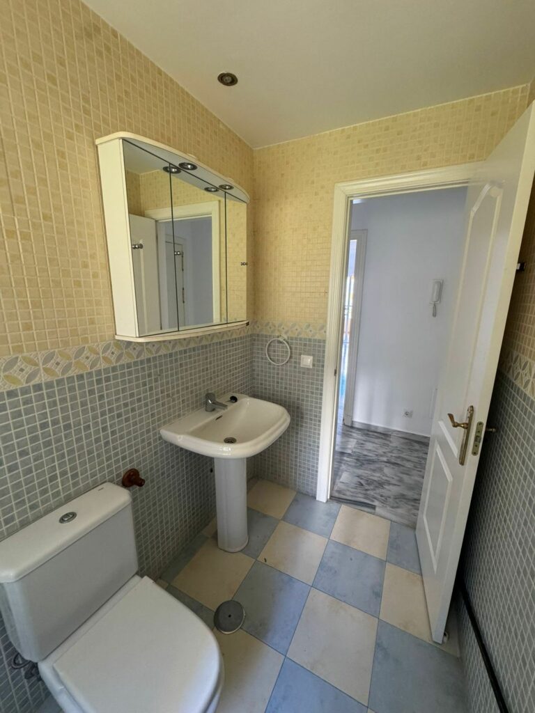 270a9d5fb9e0735ba5c8c519a73067e2 - 7