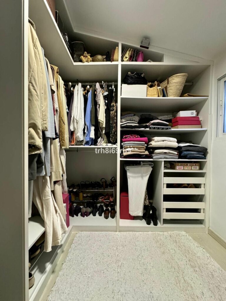 2877b7aad2582c551bc9e80d02ee76f9 - 15