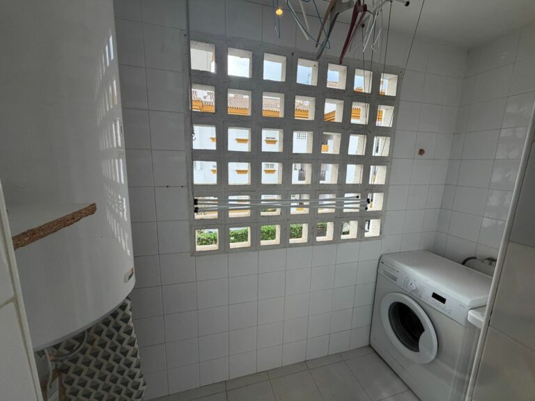 28942a4e3d0f580f8690cdb947ea4ce4 - 12