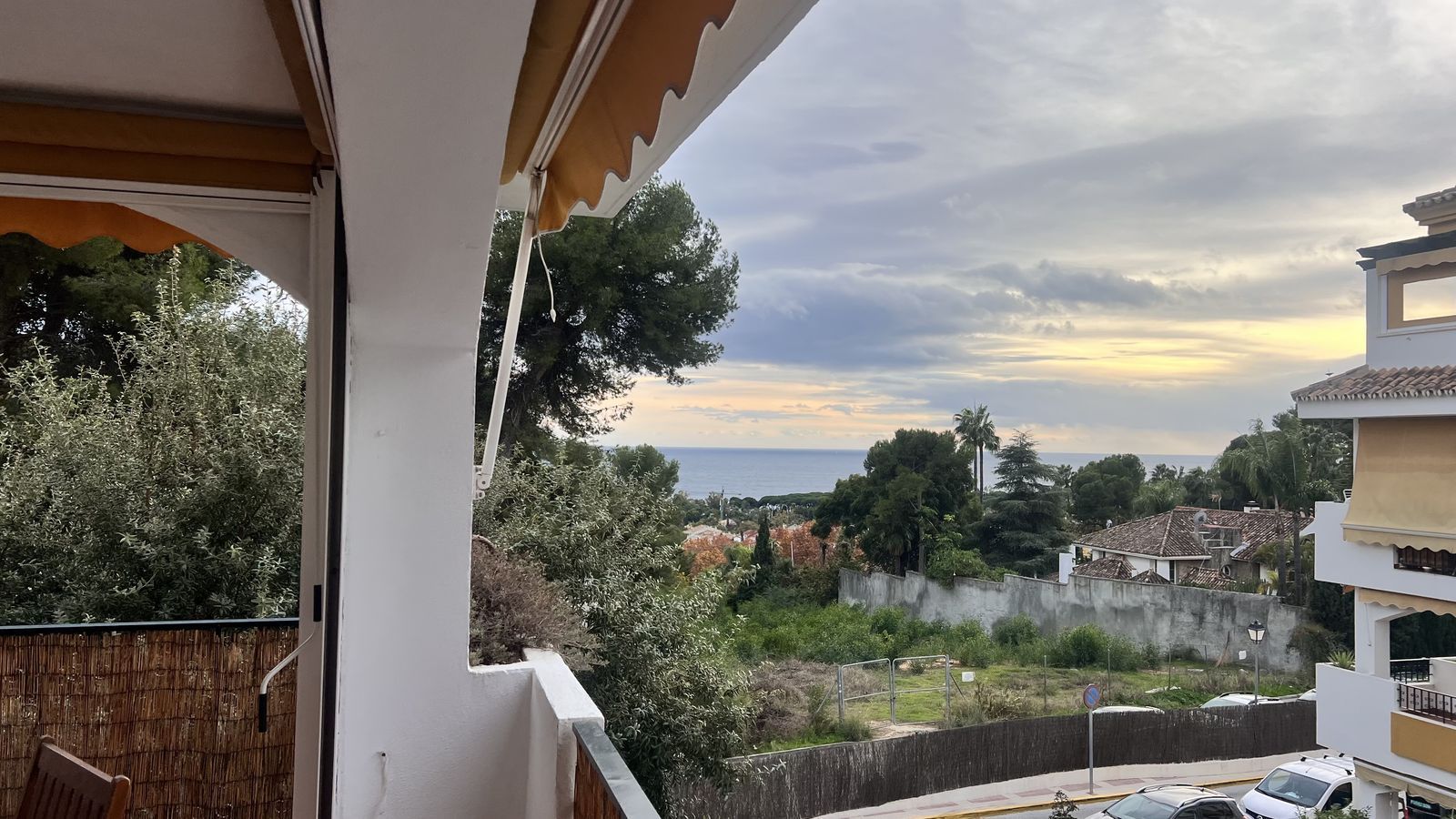 28942a4e3d0f580f8690cdb947ea4ce4 - 4